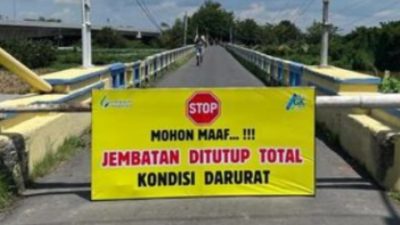 Jembatan Pageluyung Ditutup Total, Warga Minta Perbaikan Segera